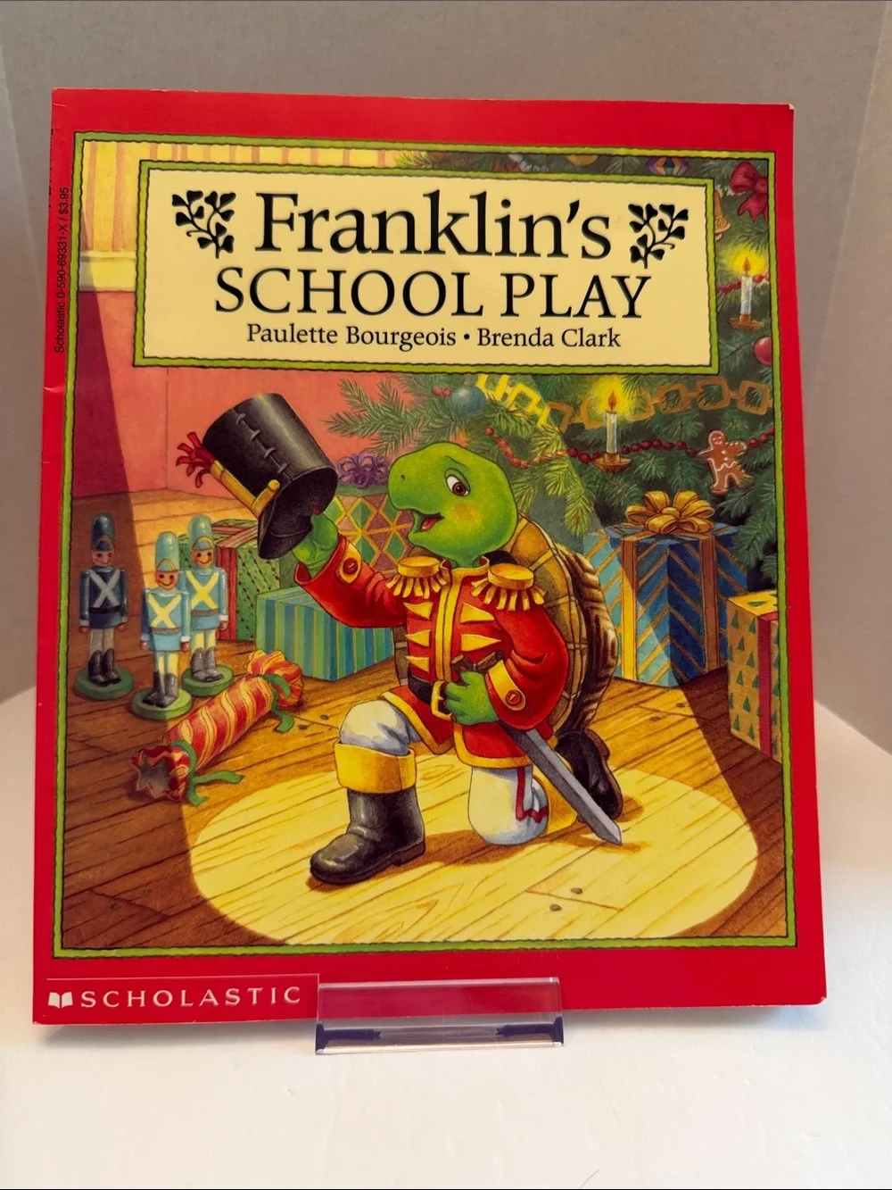 💕5/25💕Scholastic Franklin's School Play - Red & Green Illustrated Cover
